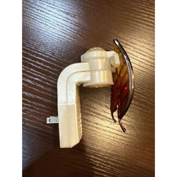 BATH‎ & BODY WORKS Autumn Leaf Nightlight Plug-In - Picture 3 of 7